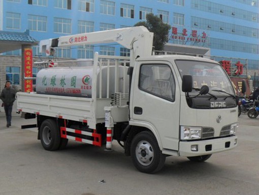 東風(fēng)多利卡隨車(chē)吊灑水車(chē)圖片 東風(fēng)多利卡隨車(chē)吊灑水車(chē)圖片