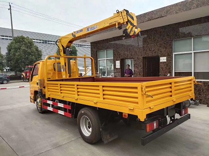 國六江鈴順達藍牌隨車吊圖片 國六江鈴順達藍牌隨車吊圖片