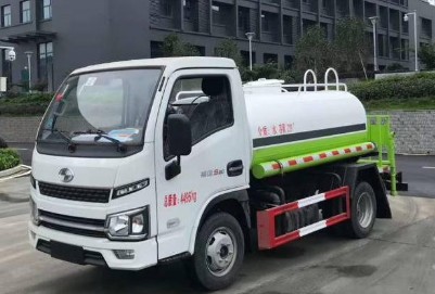 國六藍牌2.5方躍進福運S80灑水車圖片 國六藍牌2.5方躍進福運S80灑水車圖片