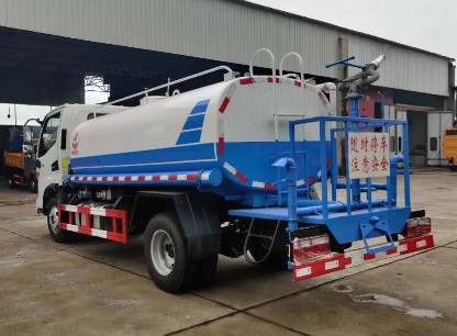 國六江淮駿鈴V3黃牌5方灑水車圖片 國六江淮駿鈴V3黃牌5方灑水車圖片