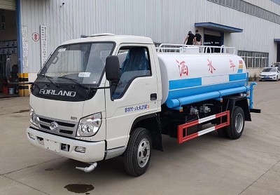 不上戶灑水車圖片 不上戶灑水車圖片