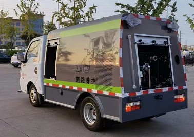 國六東風途逸路面養護車 國六東風途逸路面養護車