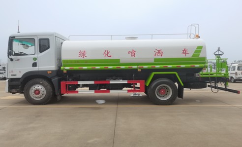 國六東風多利卡(D9)15方灑水車 國六東風多利卡(D9)15方灑水車